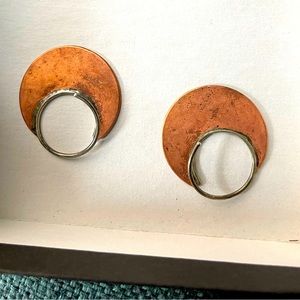 Medium copper disc blade hoop earrings